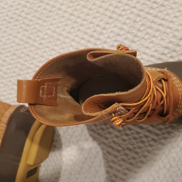 L.L. Bean Tan & Brown Rain/Snow Boots/Sturdy Sole & Comfortable (30) - Picture 9 of 10